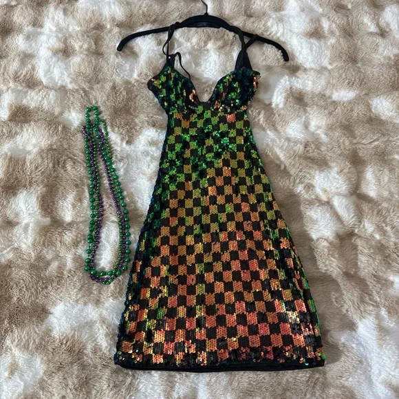 Multicolor Sequin Dress - Picture 4 of 7